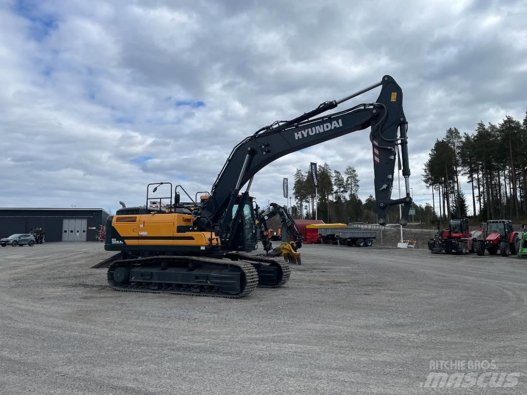 Hyundai HX 300 AL Paletli ekskavatörler