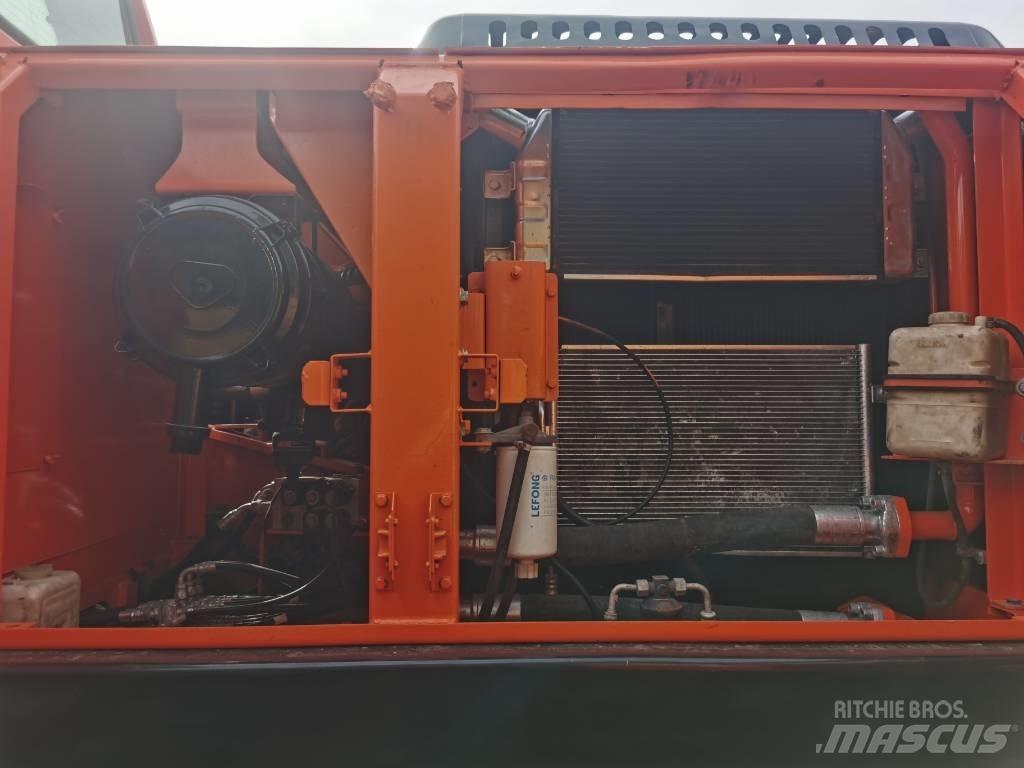 Doosan DX 225 LC-9C Paletli ekskavatörler