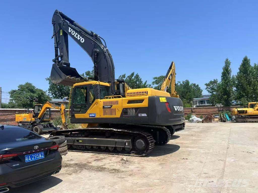 Volvo EC 380 Paletli ekskavatörler