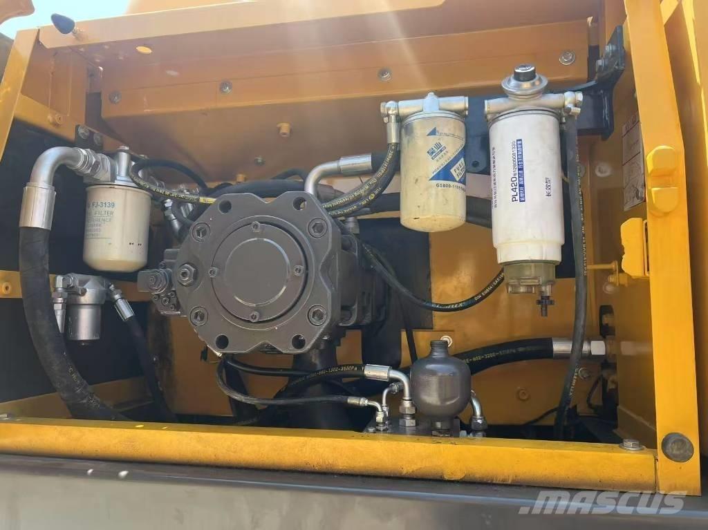 Volvo EC 380 Paletli ekskavatörler