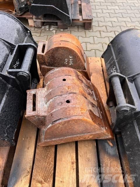 CAT 301.8 Mini ekskavatörler, 7 tona dek