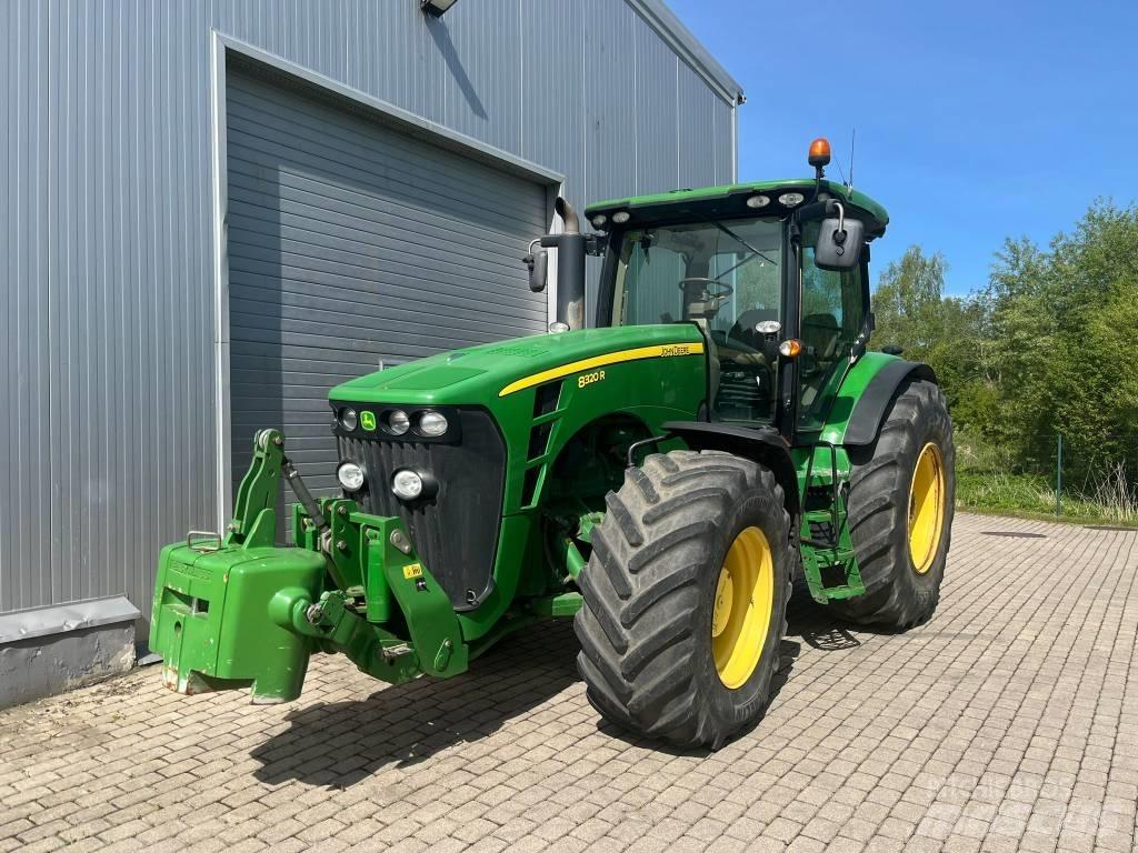 John Deere 8320 R Traktörler