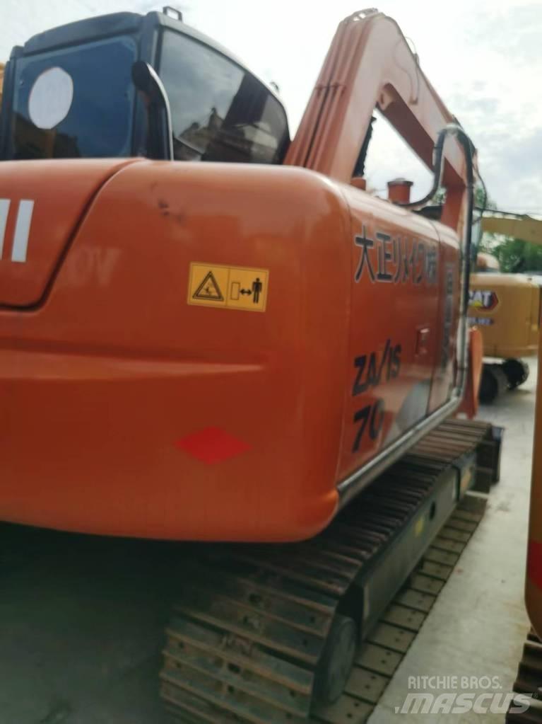 Hitachi ZX 70 Midi ekskavatörler 7 - 12 t