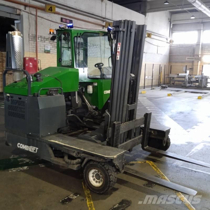 Combilift C 4000 4 yönlü reach truck