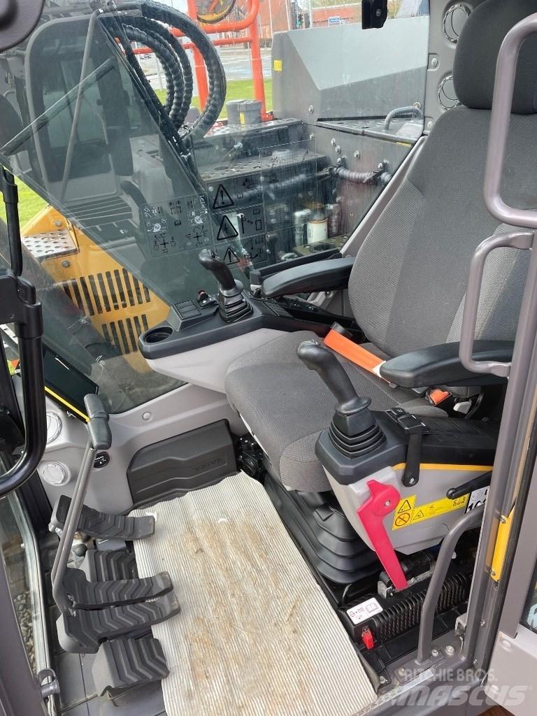 Volvo ECR145E Paletli ekskavatörler