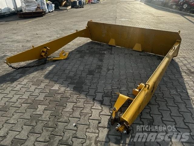 CAT 725 TAIL GATE Belden kirma kaya kamyonu