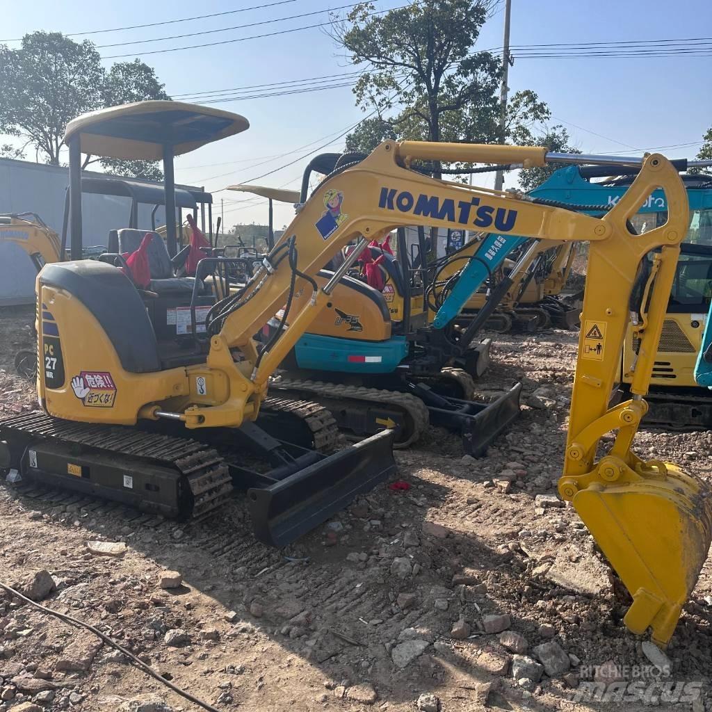 Komatsu PC 27 Paletli ekskavatörler