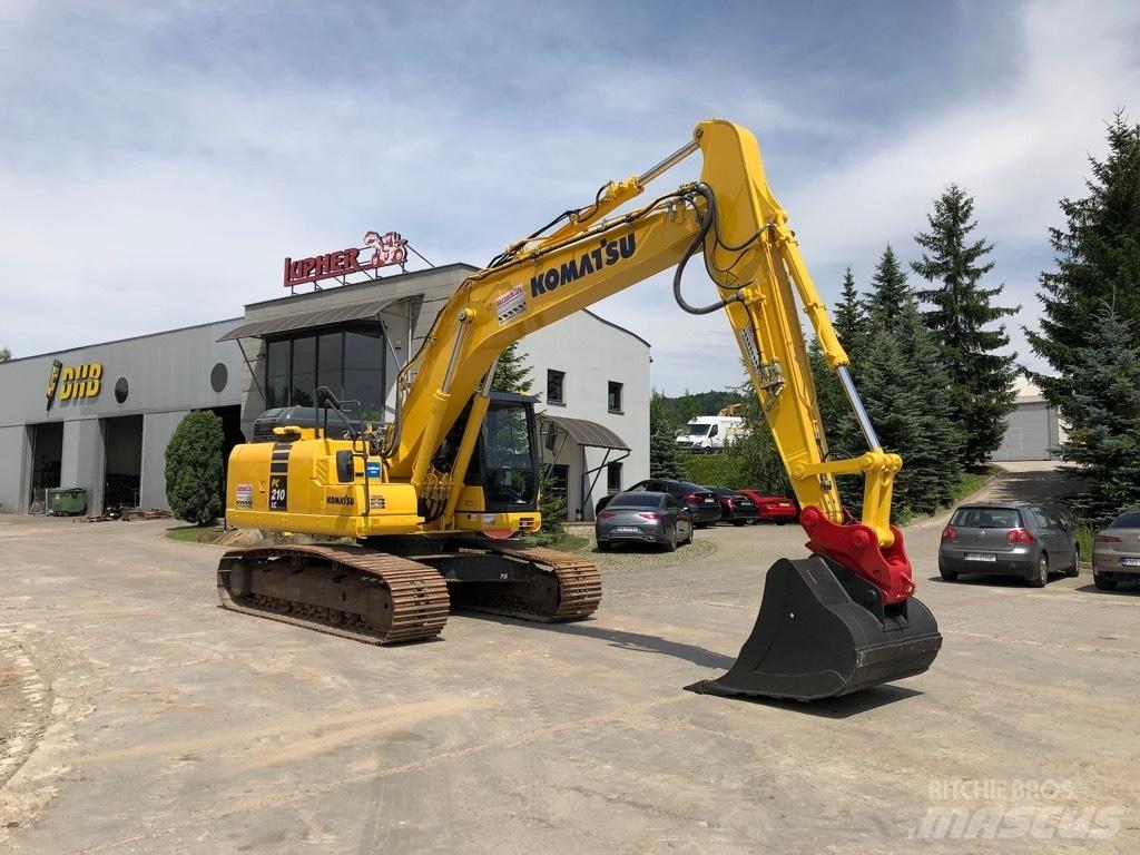 Komatsu PC210LC-11 Paletli ekskavatörler