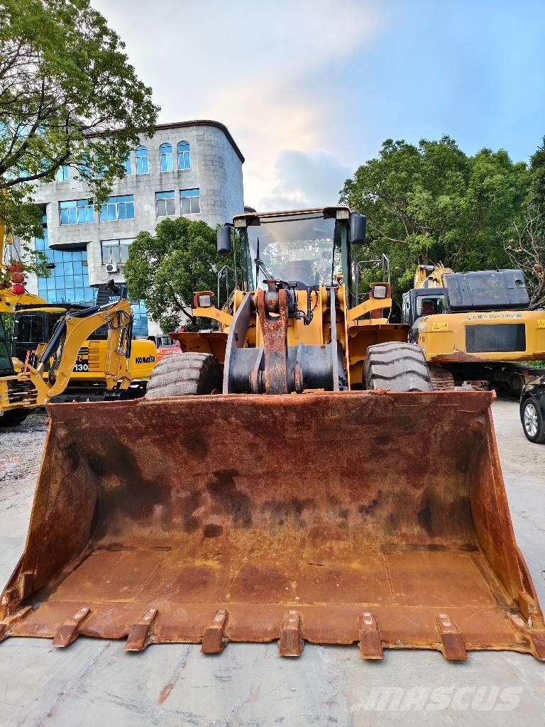 Volvo L 120 Tekerlekli yükleyiciler