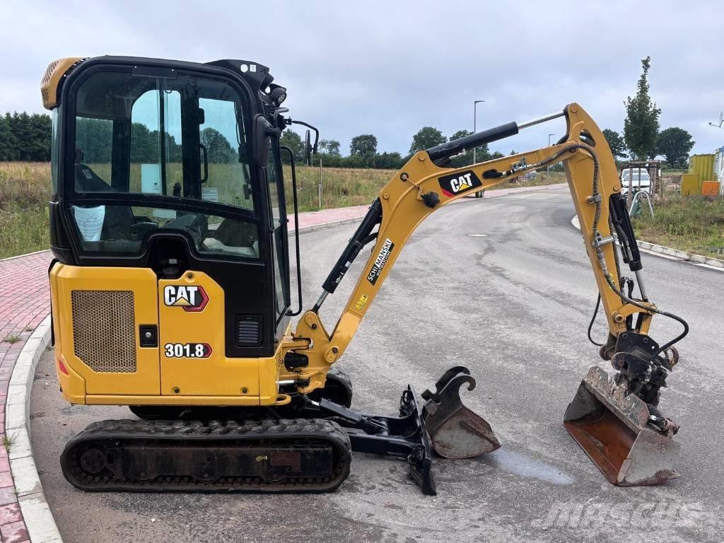 CAT 301.8 Mini ekskavatörler, 7 tona dek