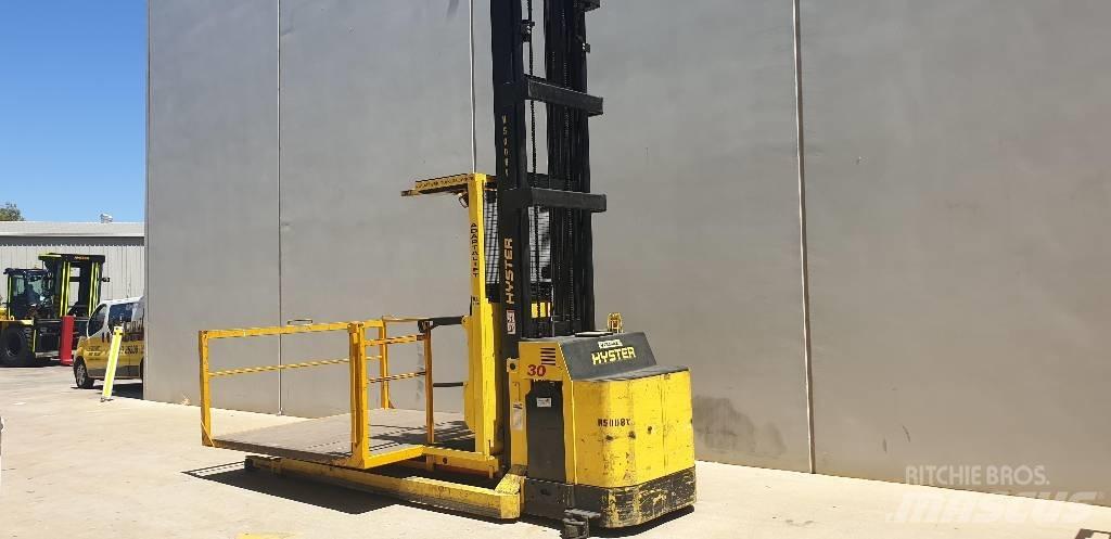 Hyster R30XMF2 Yüksek seviye siparis toplayici