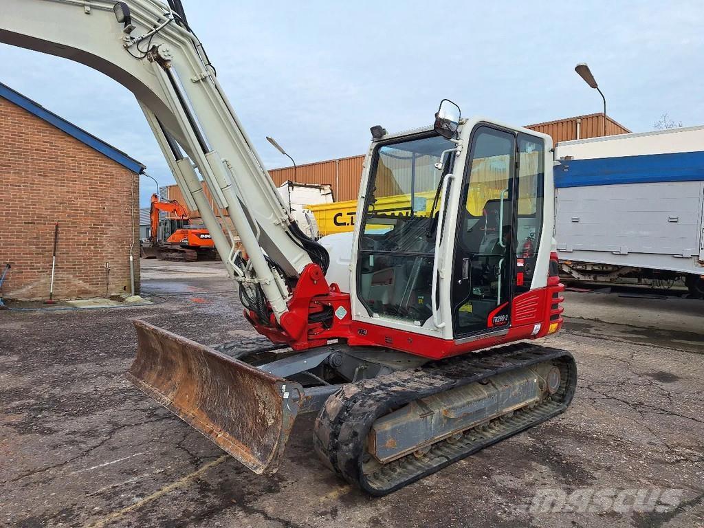Takeuchi TB290-2 Midi ekskavatörler 7 - 12 t