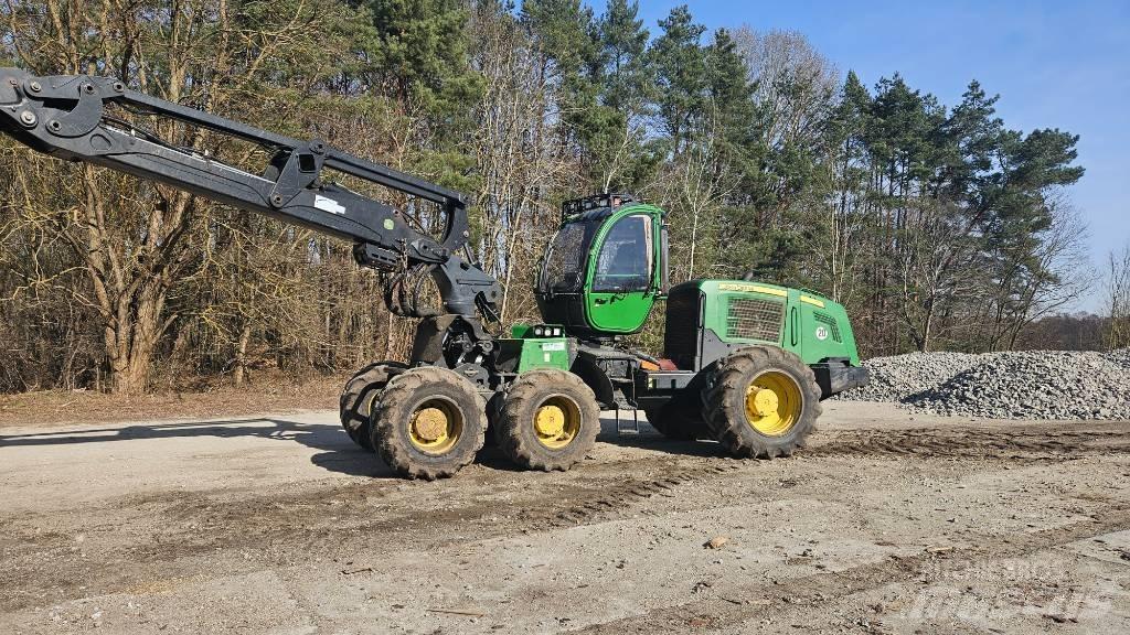 John Deere 1270 E Biçerdöverler