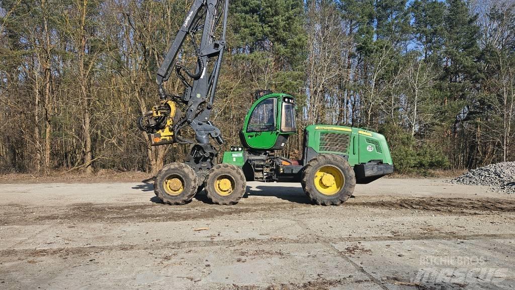 John Deere 1270 E Biçerdöverler