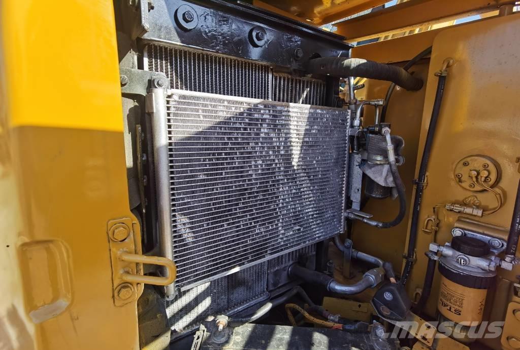CAT 308 E 2 Paletli ekskavatörler