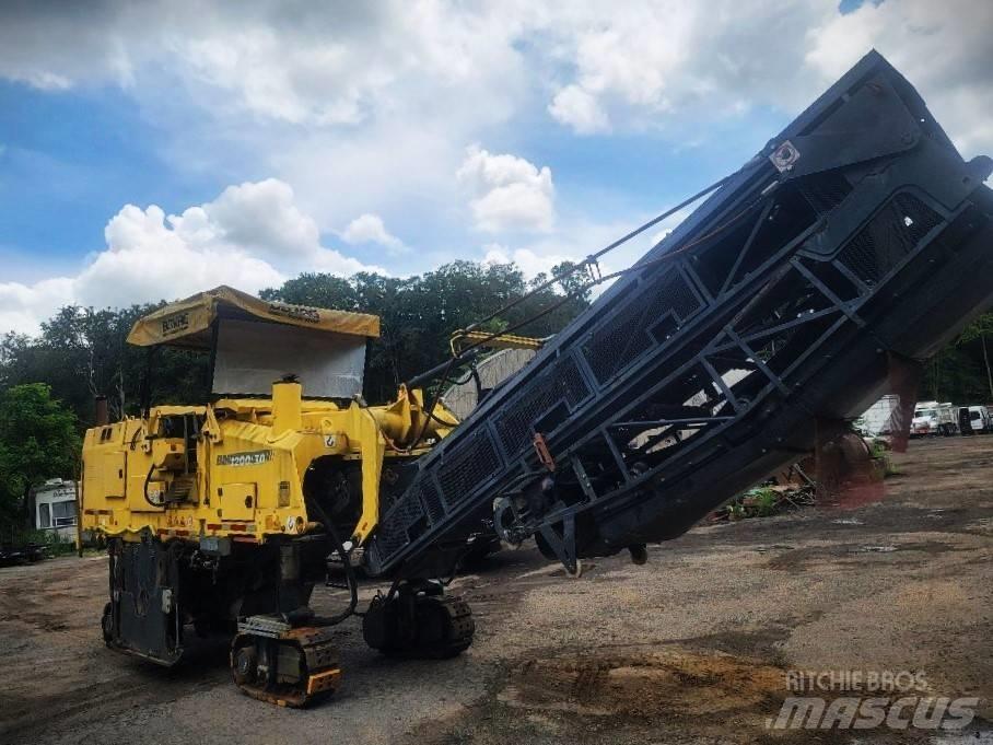 Bomag BM 1200/30 Asfalt kaziyicilar