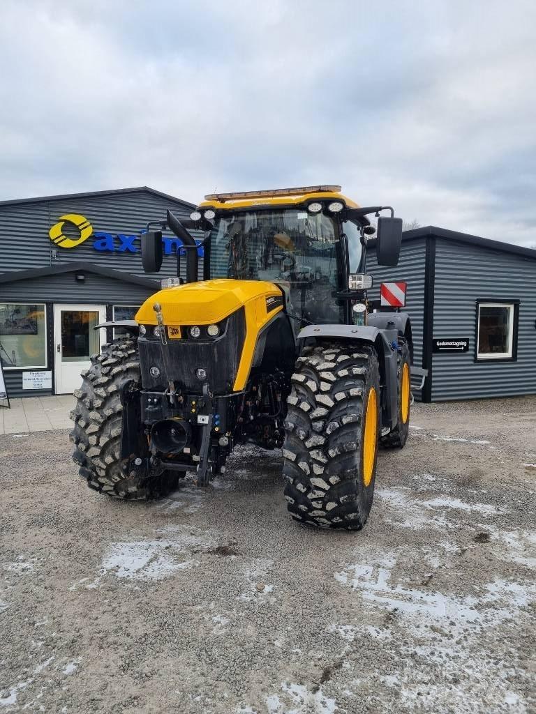 JCB Fastrac 4220 Traktörler