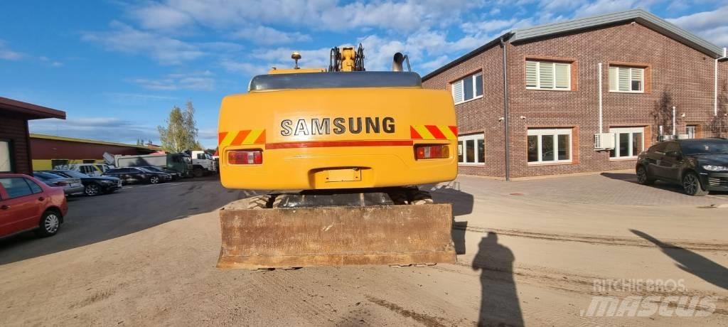Samsung SE 170 W-3 Lastik tekerli ekskavatörler