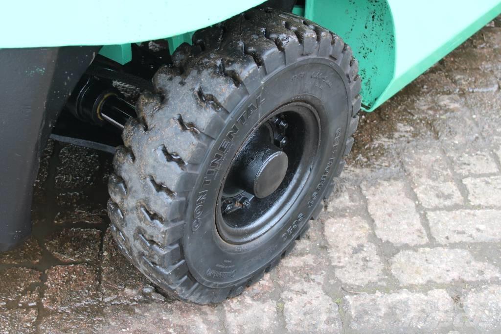 Mitsubishi DFD25NT Dizel forkliftler