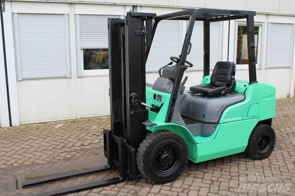 Mitsubishi DFD25NT Dizel forkliftler