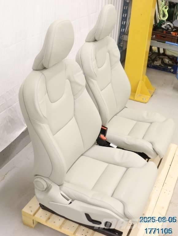 Volvo XC 60 Kabinler