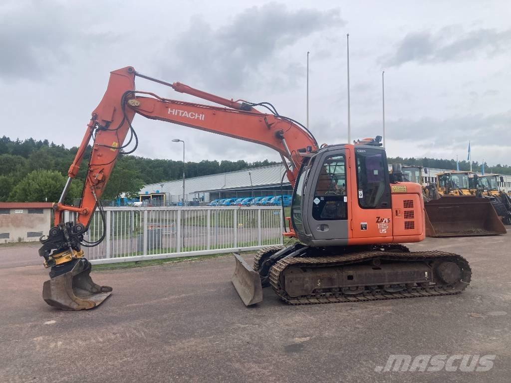 Hitachi ZX 135 US Paletli ekskavatörler
