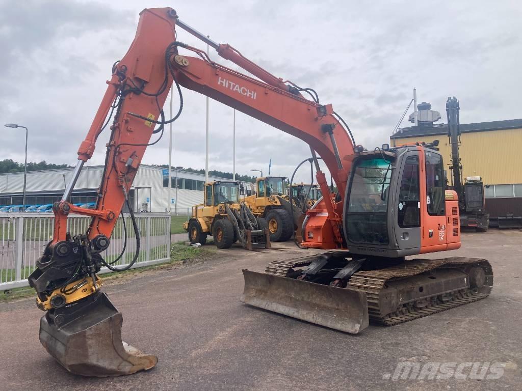 Hitachi ZX 135 US Paletli ekskavatörler