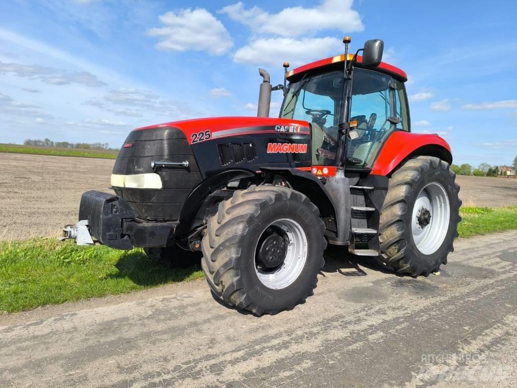 CASE MAGNUM 225 2007 Traktörler