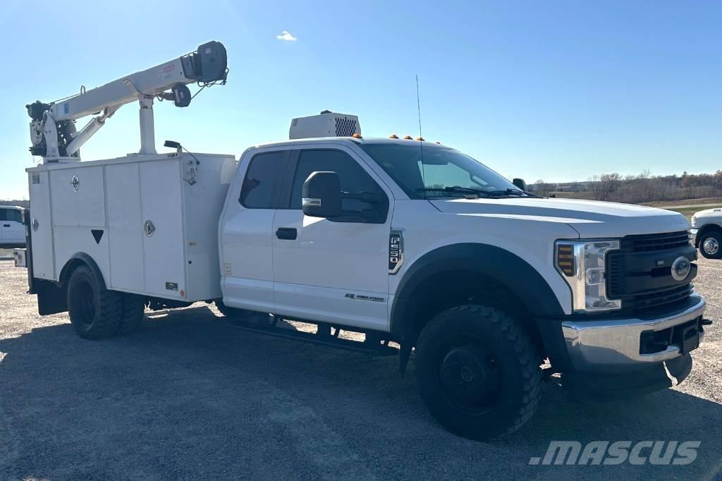 Ford F 550 XL SD Paletli vinçler