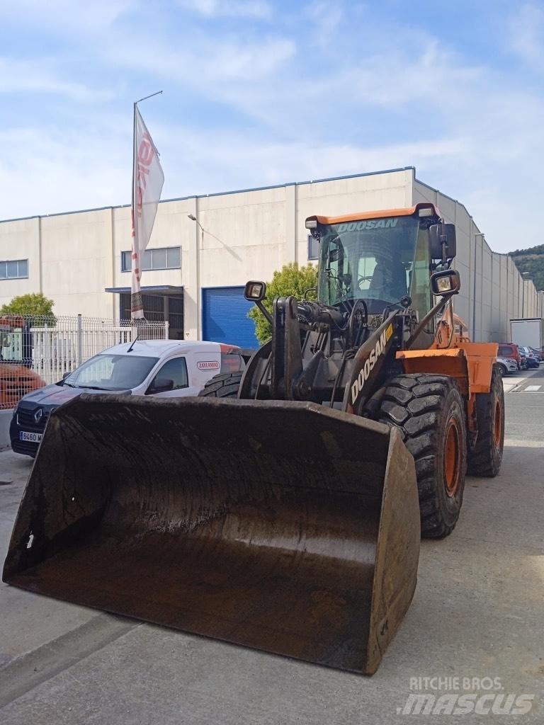 Doosan Dl250-5 Tekerlekli yükleyiciler