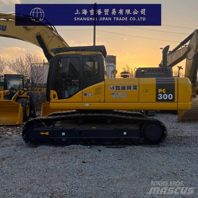 Komatsu PC 300 Paletli ekskavatörler