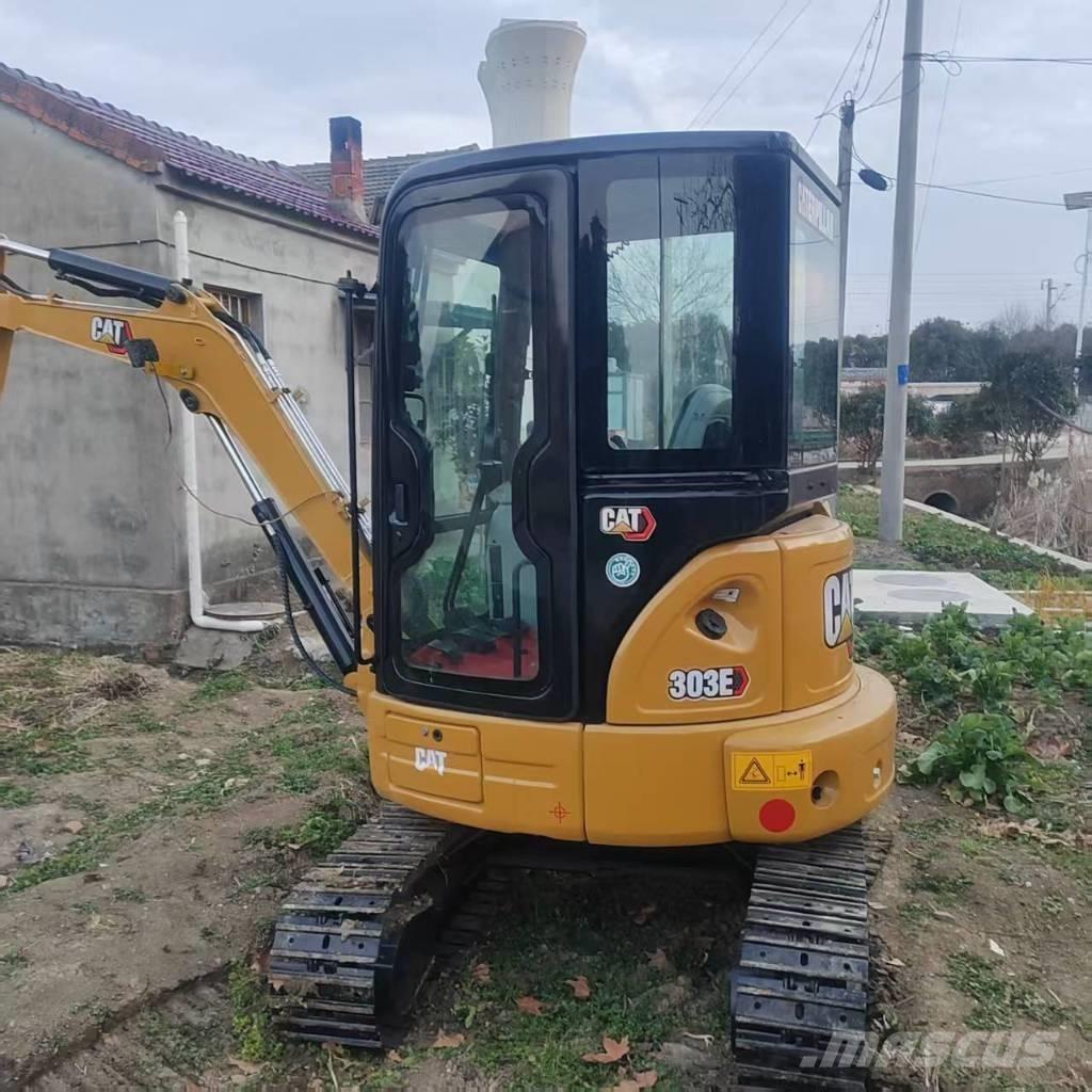 CAT 303 E Paletli ekskavatörler
