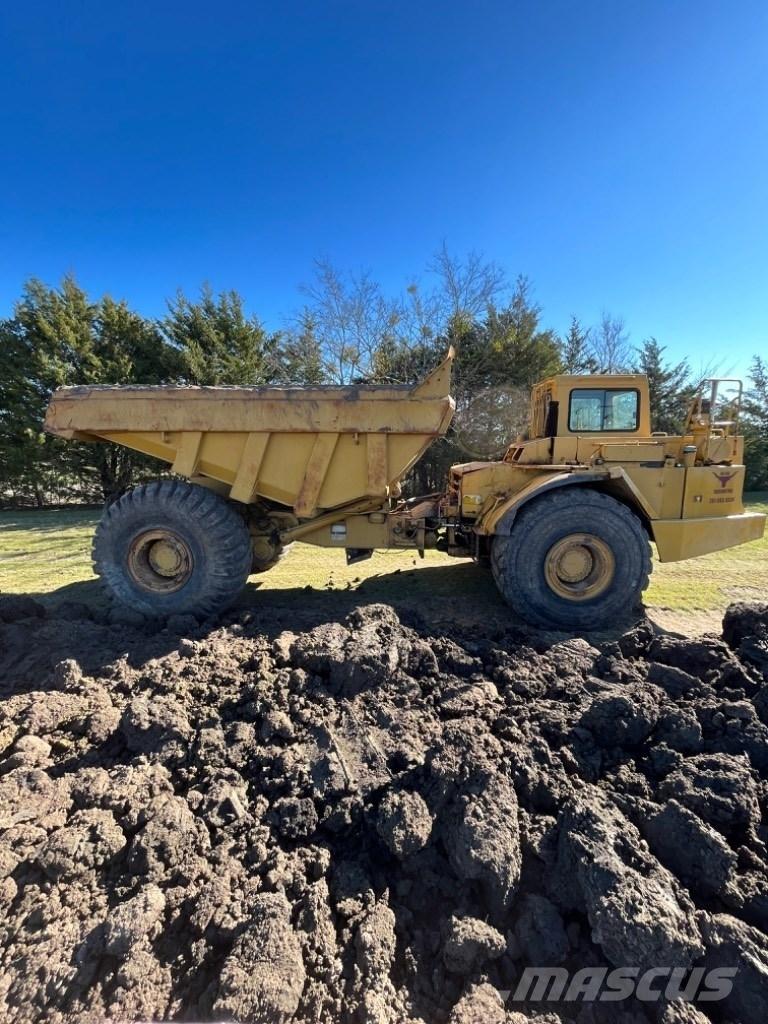 CAT D 30 D Belden kirma kaya kamyonu
