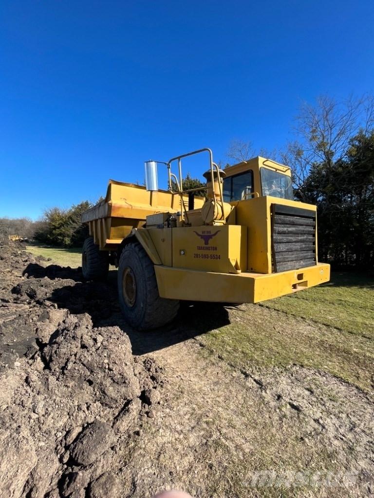CAT D 30 D Belden kirma kaya kamyonu