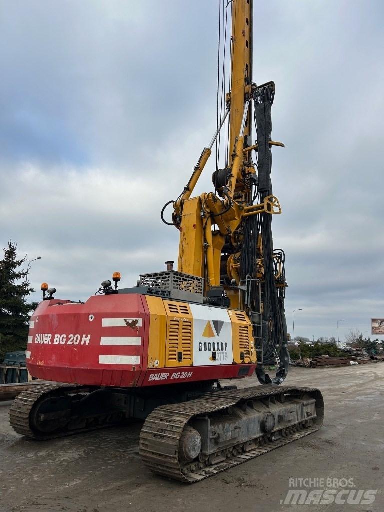 Bauer BG 20 H Sondaj makinalari