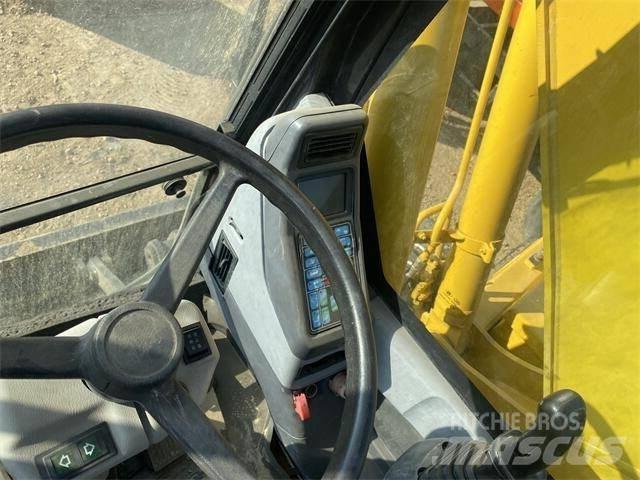 Komatsu PW160 Paletli ekskavatörler