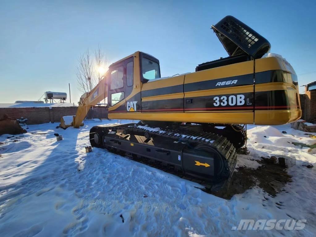 CAT 330B Paletli ekskavatörler