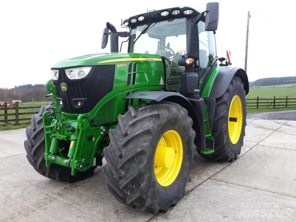 John Deere 6250 R Traktörler