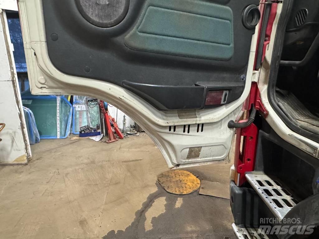 Volvo fm12 Vinçli kamyonlar