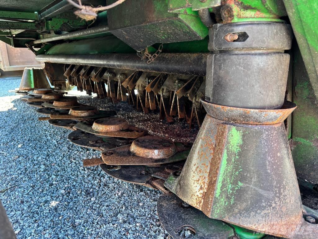 John Deere 131 Diskli çayir biçme makinasi