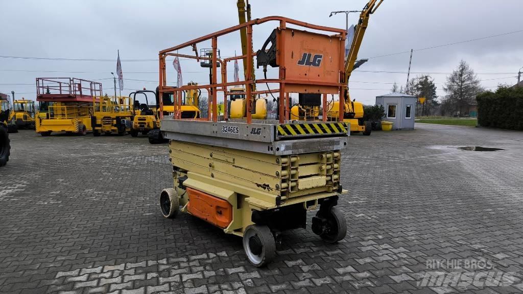 JLG 3246 ES Makasli platformlar
