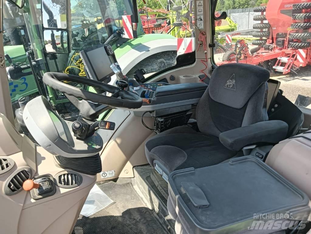 Fendt 718 Vario Traktörler