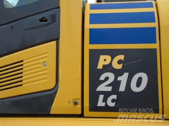 Komatsu PC210LC-11 Paletli ekskavatörler