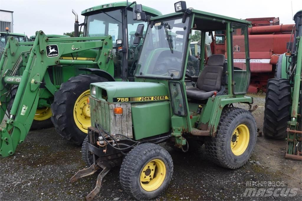 John Deere 755 Traktörler