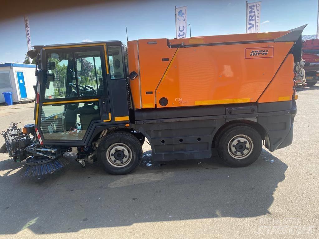 Schmidt Swingo 200 Cadde süpürücüler