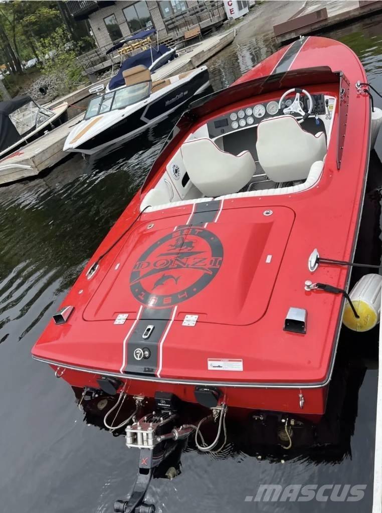  Donzi Classic 22 Mavnalar