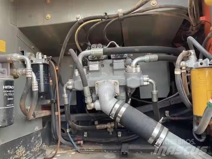 Hitachi ZX 250 Paletli ekskavatörler