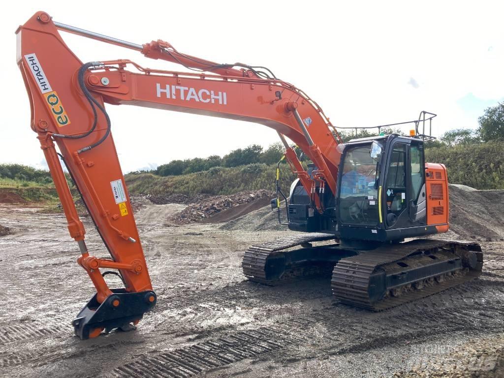 Hitachi ZX225USLC-6 Paletli ekskavatörler