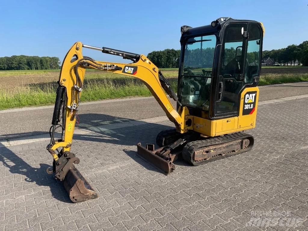 CAT 301.8 Mini ekskavatörler, 7 tona dek