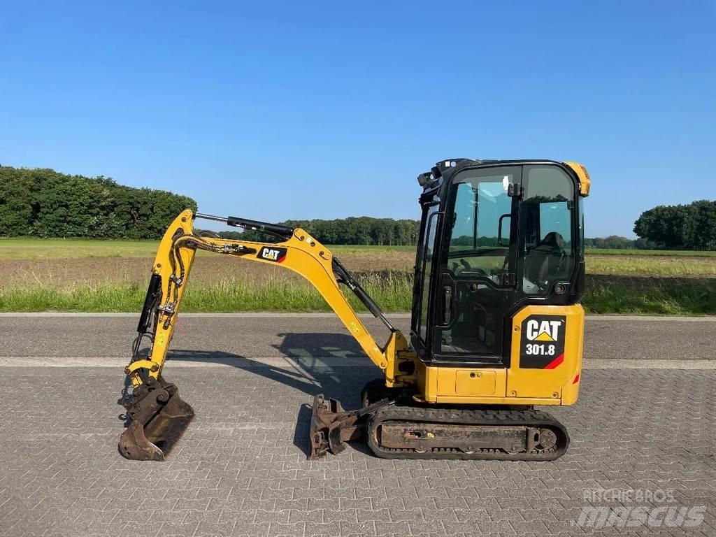 CAT 301.8 Mini ekskavatörler, 7 tona dek
